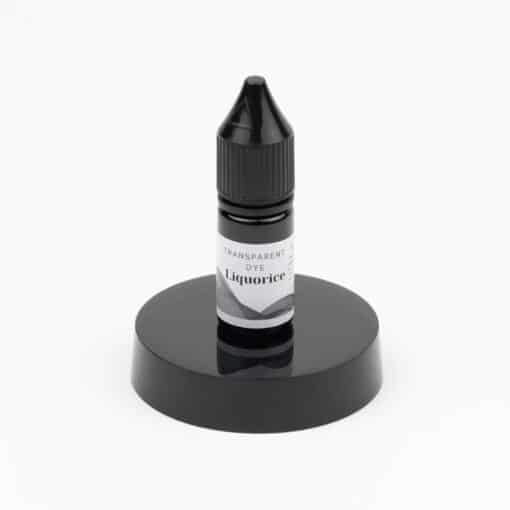 Liquorice dye u resin